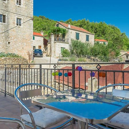 Apartment Pod Kastilom Jelsa  Dış mekan fotoğraf
