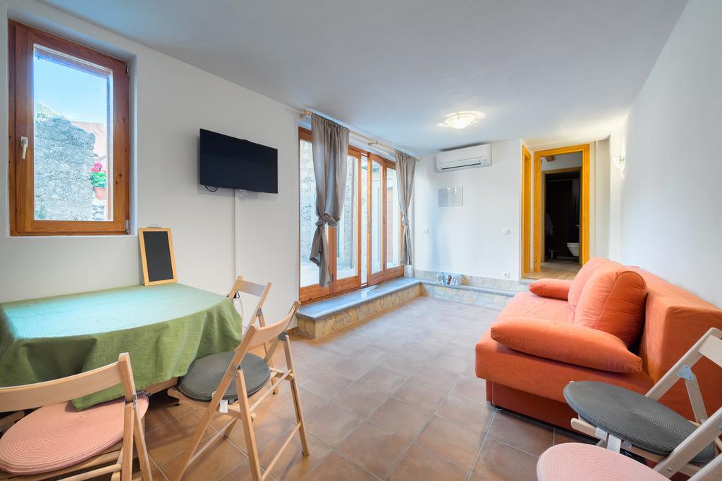 Apartment Pod Kastilom Jelsa  Dış mekan fotoğraf